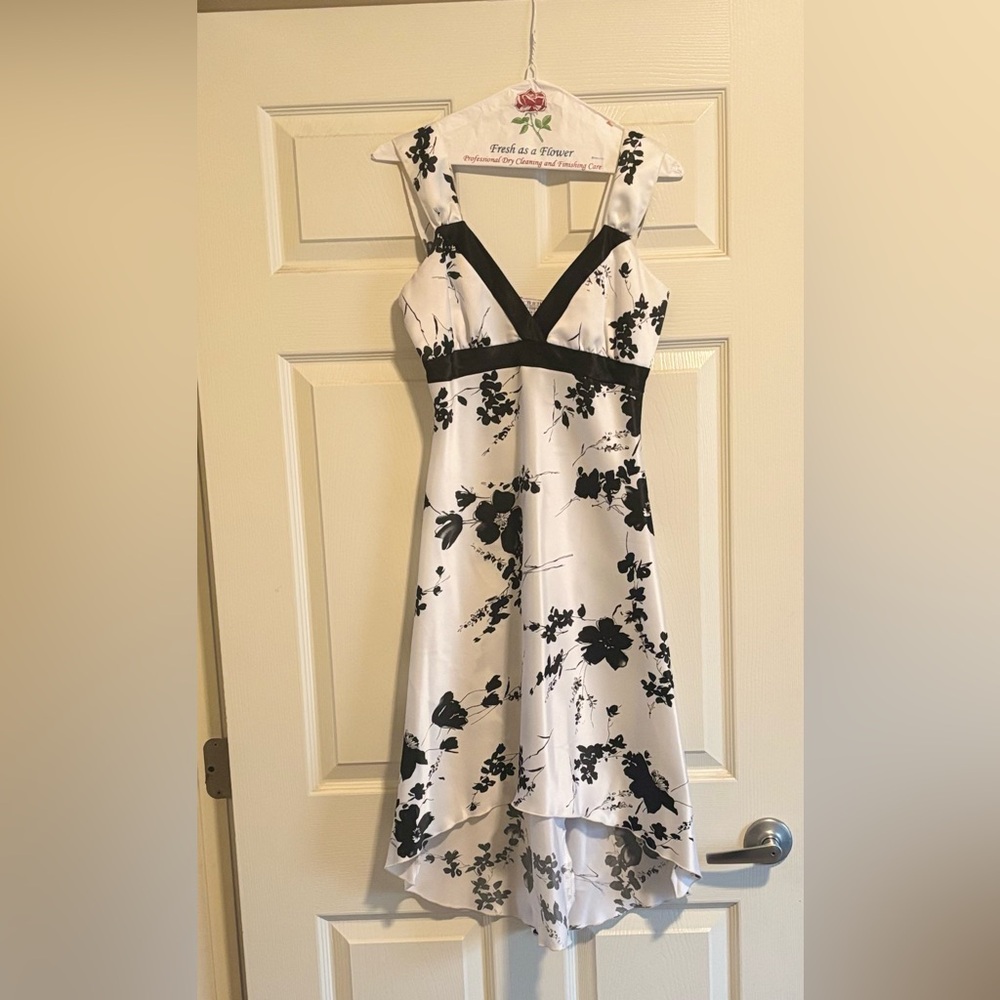 La Belle Monochrome Floral Dress